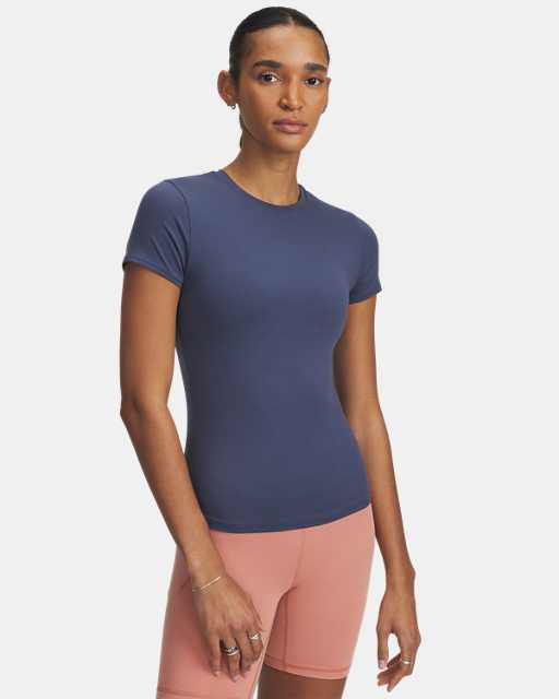 Women's Featured - Fitted Fit Clothing in Gray | Under Armour SG Women's Featured - Fitted Fit Clothing in Gray | Under Armour SG